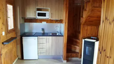 Una cocina o zona de cocina en Aiguestortes Camping Resort