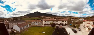 Vista general de una montaña o vista desde el apartamento