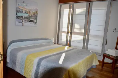 Cama o camas de una habitación en Apartamentos Montejurra