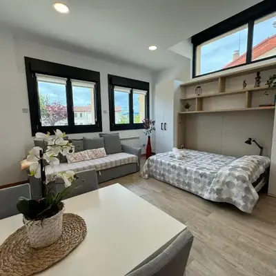 Apartamentos Montejurra