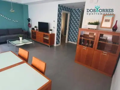 Una televisión o centro de entretenimiento en Dos Torres Bilbo Puerta del Carmen