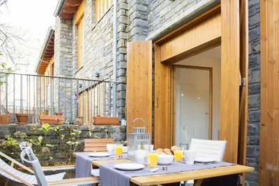 Plano de Chalet en urbanización, ideal para esquí