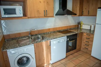 Una cocina o zona de cocina en CASA BERNAT