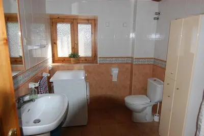 Un baño de Apartamento El Fenal de Turmo Casa rural 