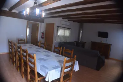 Una televisión o centro de entretenimiento en Casa Rural El Convento