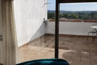 Un balcón o terraza de LA GATERA 1D BAJO ARAGON - MATARRAÑA