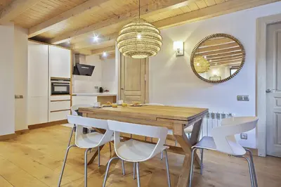 Una cocina o zona de cocina en LUDERNA - Apartamento Vista Unha A