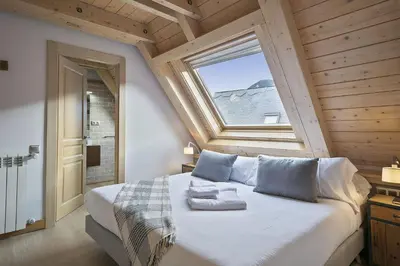 Cama o camas de una habitación en LUDERNA- Apartamento Vista Unha C