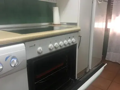 Una cocina o zona de cocina en Apartamentos 7 Valles Jaca Centro