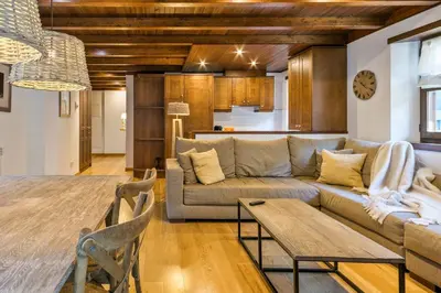 Zona de estar de Luderna - Apartamento Val de Ruda A14 Montoliu