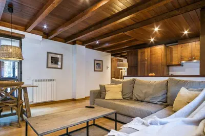Zona de estar de Luderna - Apartamento Val de Ruda A14 Montoliu
