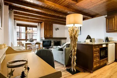 Una cocina o zona de cocina en Luderna - Apartamento Val de Ruda A2 Comalada