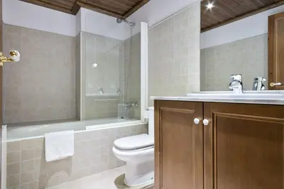 Un baño de Luderna - Apartamento Val de Ruda A3 Baciver