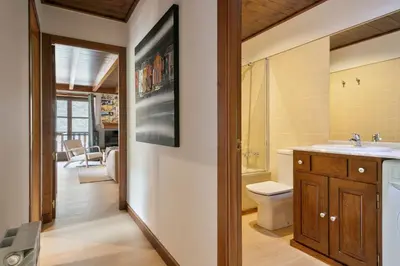 Un baño de Luderna - Apartamento Val de Ruda B21 Blanhiblar