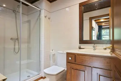 Un baño de Luderna - Apartamento Val de Ruda B21 Blanhiblar