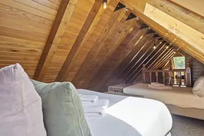 Cama o camas de una habitación en Luderna - Casa con jardín Montcorbison
