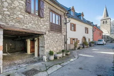 Edificio en el que se encuentra la casa o chalet