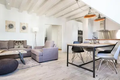 Una cocina o zona de cocina en Luderna - Dúplex Sant Miquèu