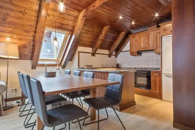 Una cocina o zona de cocina en Luderna - Dúplex Val de Ruda C10 Estanh Redond