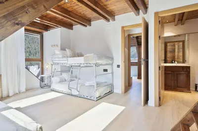Cama o camas de una habitación en Luderna - Dúplex Val de Ruda C12 Tuc der Òme