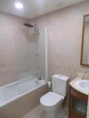 Un baño de Coqueto apartamento Las Margas Golf
