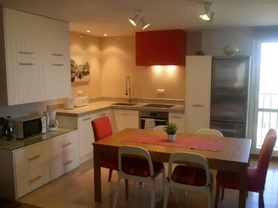 Una cocina o zona de cocina en Bienvenidos a vuestra casa!