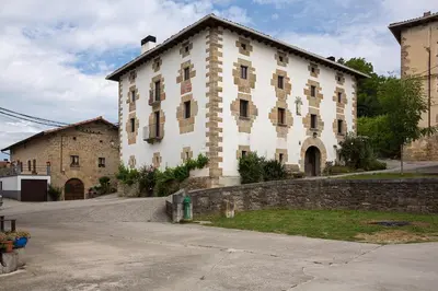 Edificio en el que se encuentra la casa o chalet