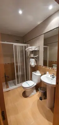 Un baño de Hotel Gomar