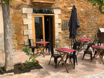 Un restaurante o sitio para comer en Cal Campana
