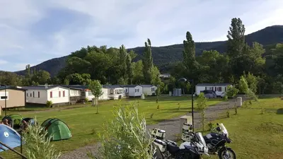 Paisaje cerca de este camping