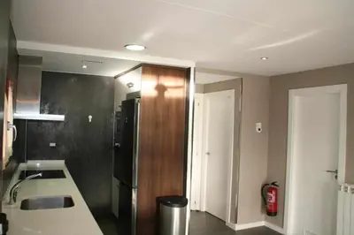Un baño de Casa Biescas Ski EVcharger Formigal 30min BBQ