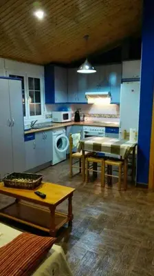 Una cocina o zona de cocina en Charming Apartment in Castelserás - 60 sqm - Parking included