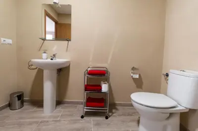 Un baño de CASA CAL METGE