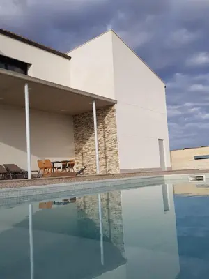 Piscina en o cerca de Casa con piscina y jardin privado OASIS DE DOLORS