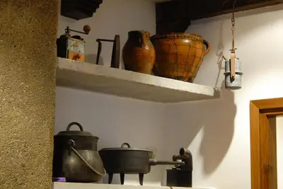 Una cocina o zona de cocina en Apartamentos Sorripas 1 hab