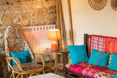 Zona de estar de Magnifica casa rural para familias en Navarra