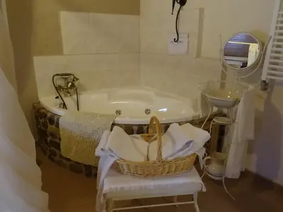 Un baño de El Corralico del Moncayo