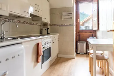 Una cocina o zona de cocina en Casa Pelaire Biescas