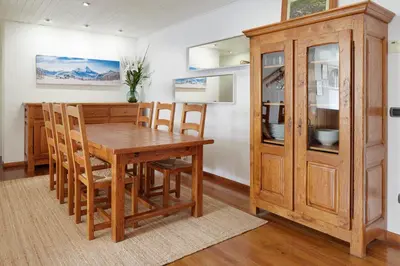 Una cocina o zona de cocina en Comets by FeelFree Rentals