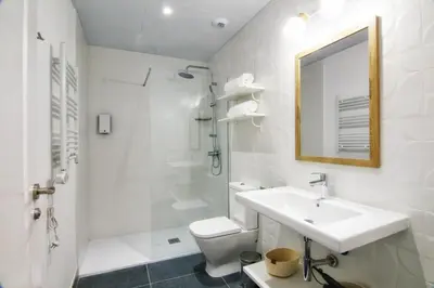 Un baño de Apartamentos Almada