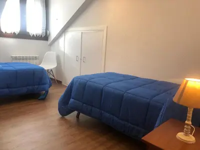 Cama o camas de una habitación en B26 - Edif Los Tilos II, 3º - Villmor