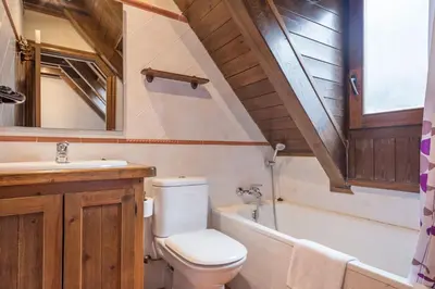 Un baño de Luderna - Dúplex Nòdes II