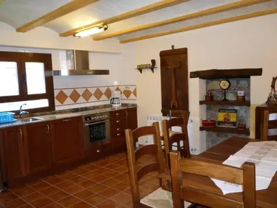 Una cocina o zona de cocina en Casas Cleto - Laspuña