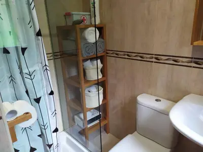 Un baño de Casa Sierra de Limes 4