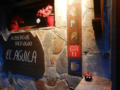 Certificado, premio, señal o documento que está expuesto en Albergue 
