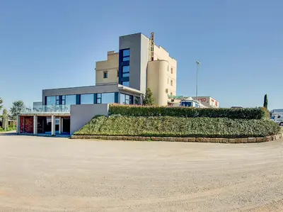 Edificio en el que se encuentra el hotel