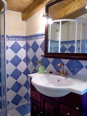 Un baño de CASA RURAL VILLA DE VERA