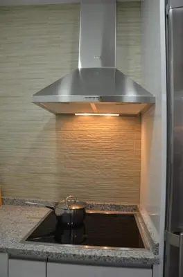 Una cocina o zona de cocina en CHECK-IN 24H NUEVO Único WIFI FAMILIAR Centro Planta 3