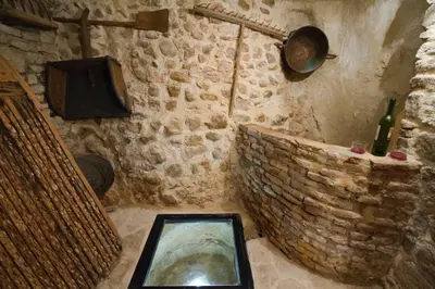 Una televisión o centro de entretenimiento en Casa El Altero