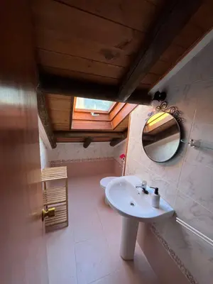 Un baño de LAS AMAPOLAS